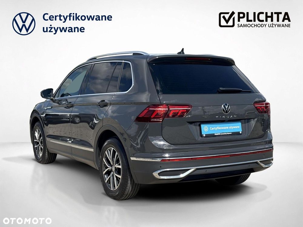 Volkswagen Tiguan - 4