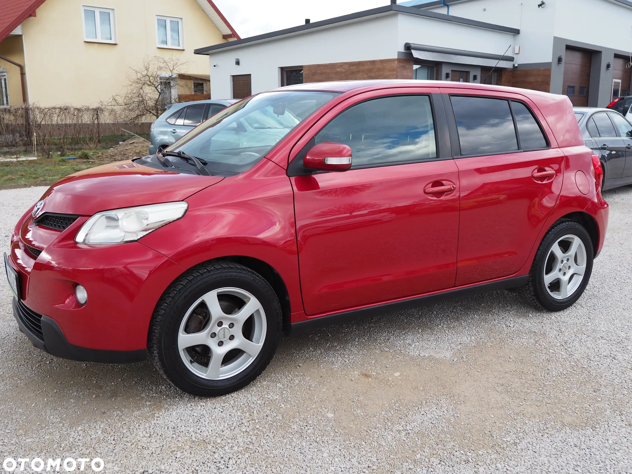 Toyota Urban Cruiser - 4
