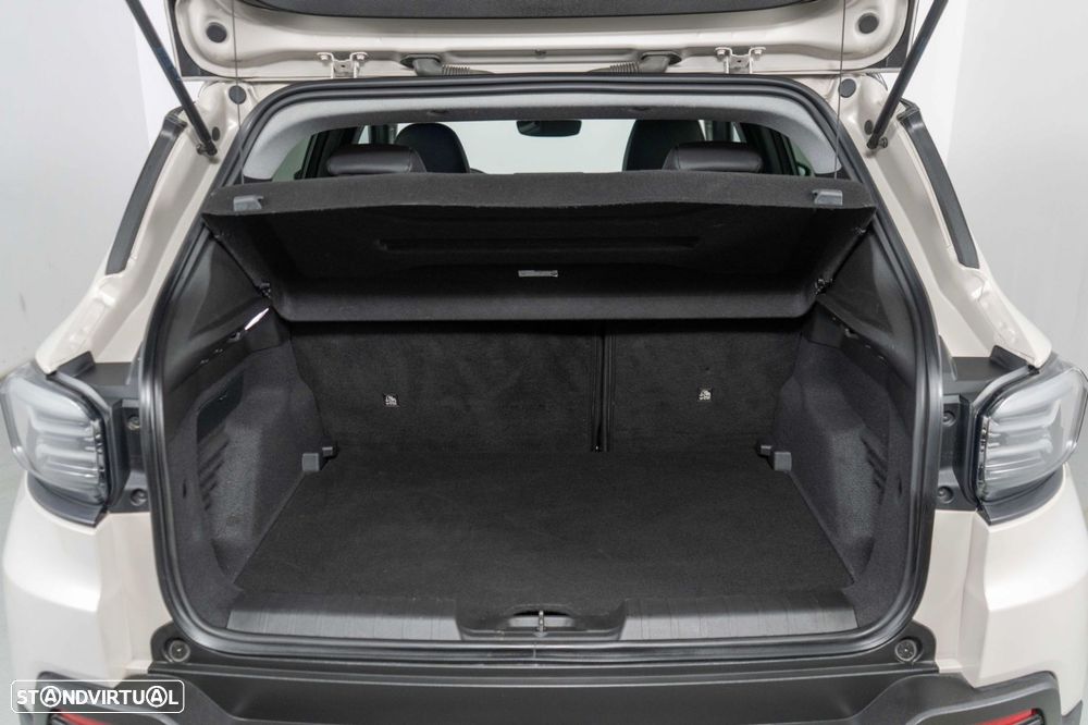 Jeep Avenger 54 kWh Summit - 14