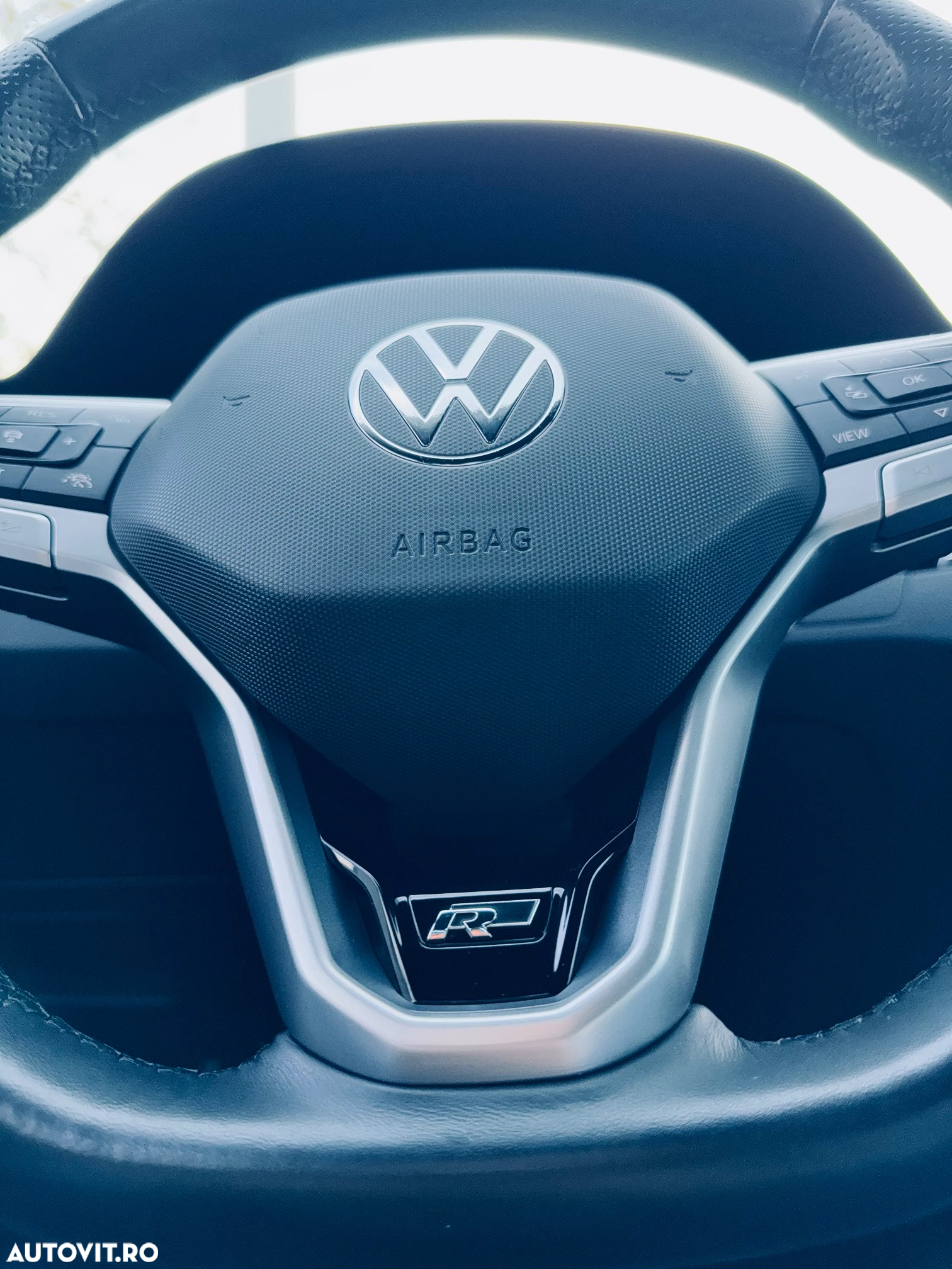 Volkswagen Passat 1.5 TSI OPF DSG Highline - 30