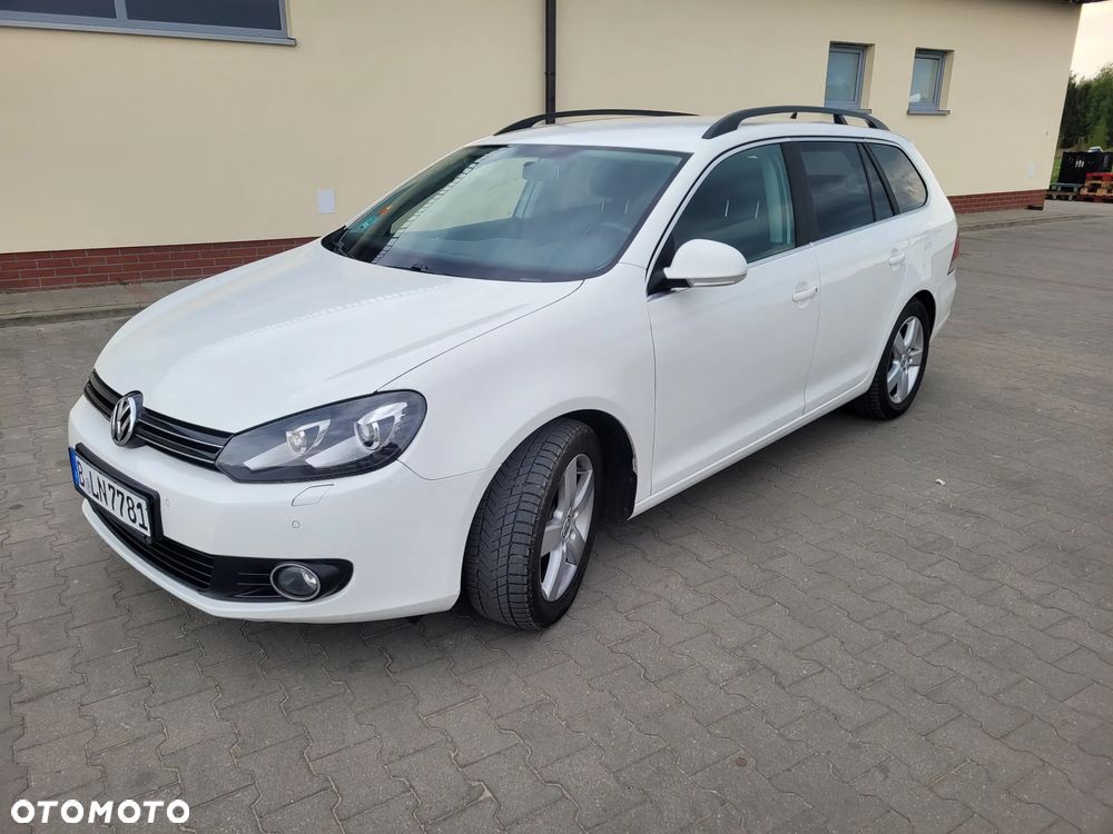 Volkswagen Golf - 8