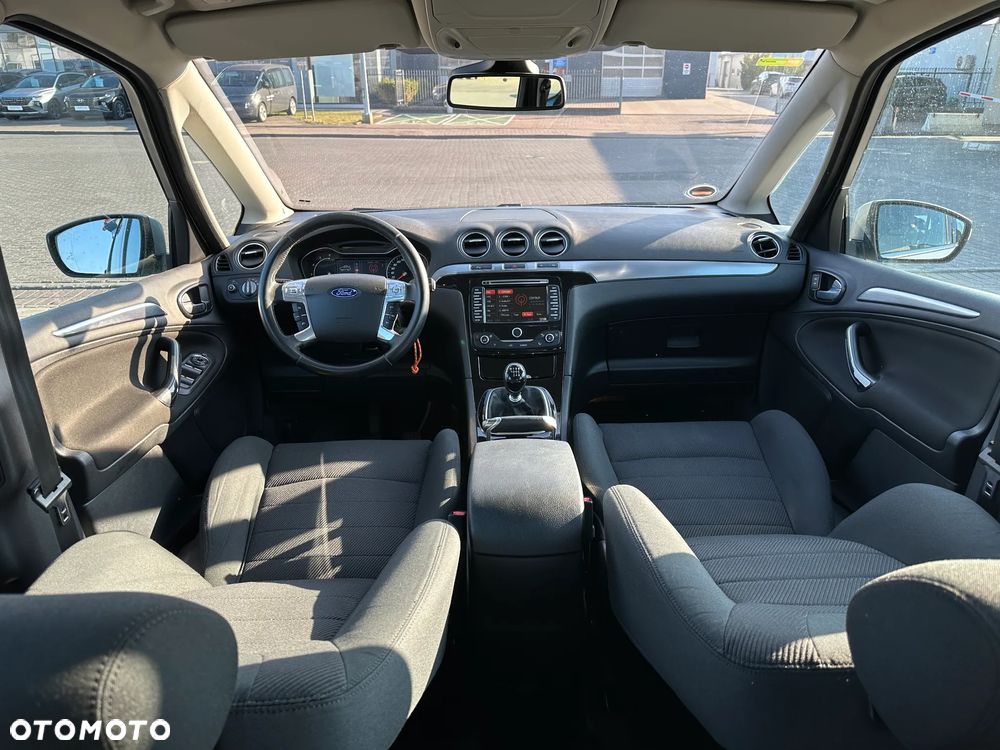 Ford S-Max 2.0 TDCi DPF Titanium - 12