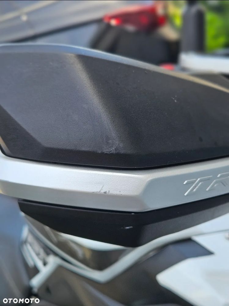 Benelli TRK 502X - 17