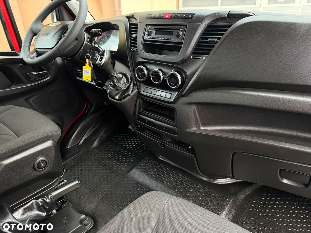 Iveco Daily Doka Brygadówka Skrzynia - 13