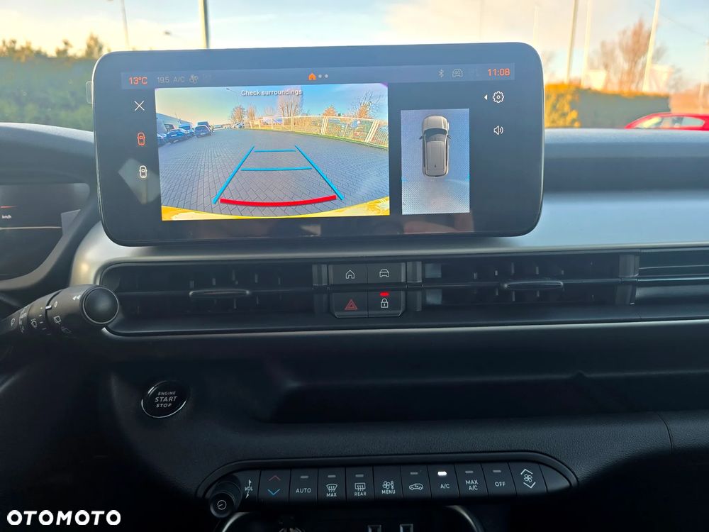 Jeep Avenger 1.2 GSE T3 Summit FWD - 11