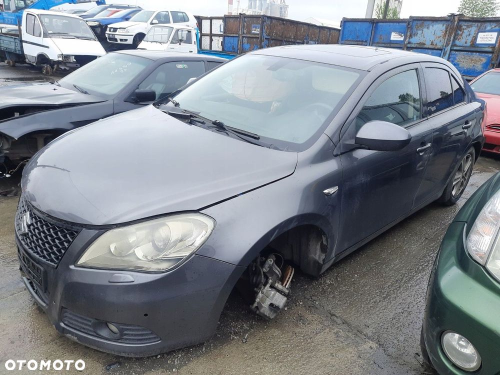 CZĘŚCI Suzuki Kizashi 2,4 BENZYNA 131 kW / 178 KM SEDAN - 4 DRZWI LAK ZMW - 2