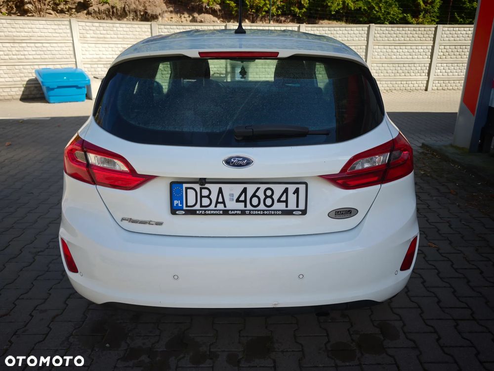 Ford Fiesta - 10