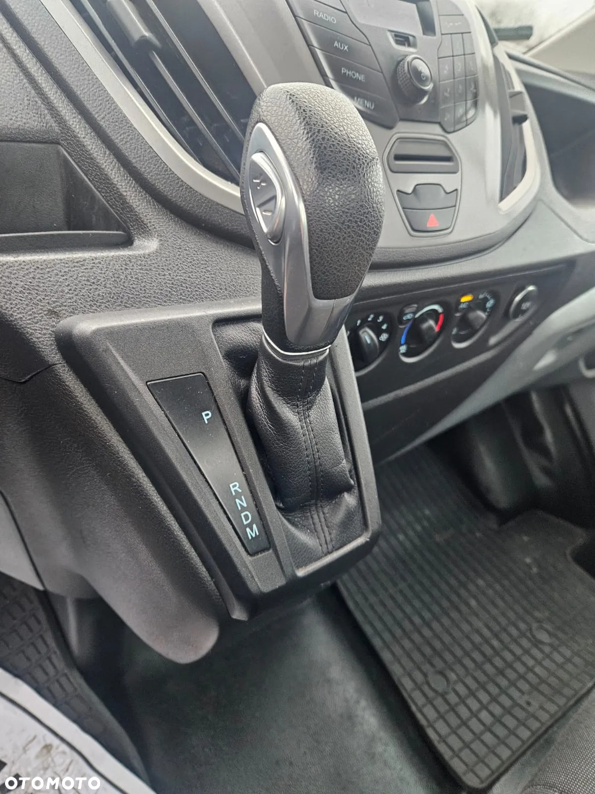 Ford Transit - 6