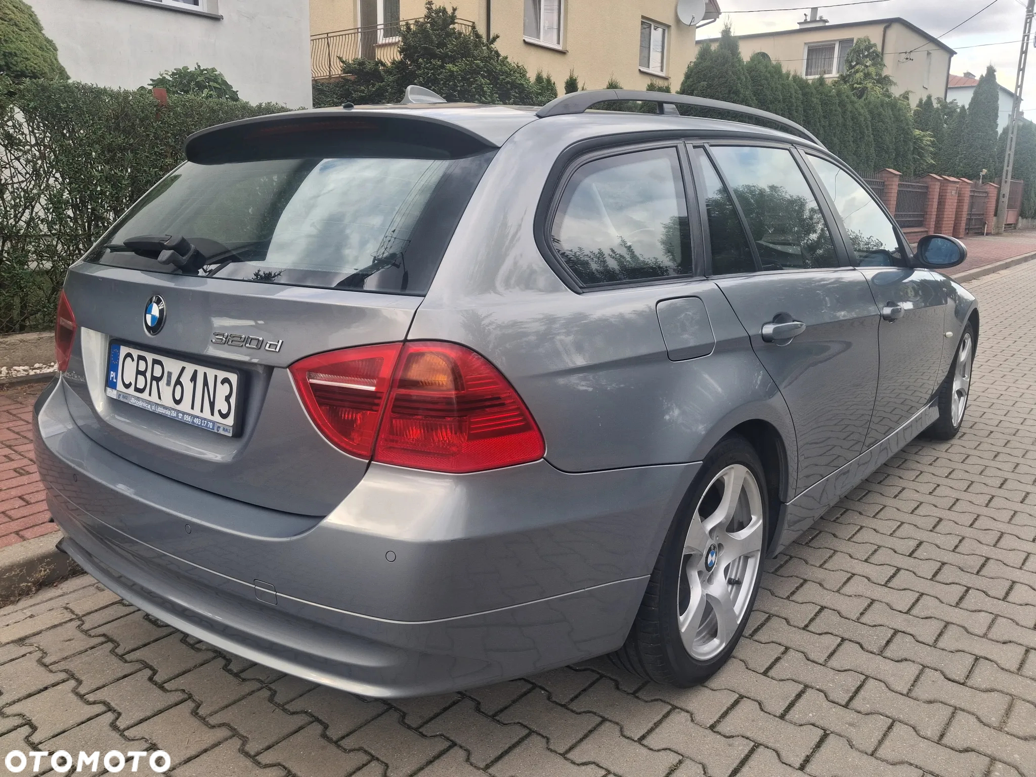 BMW Seria 3 320d DPF Touring Edition Fleet - 10