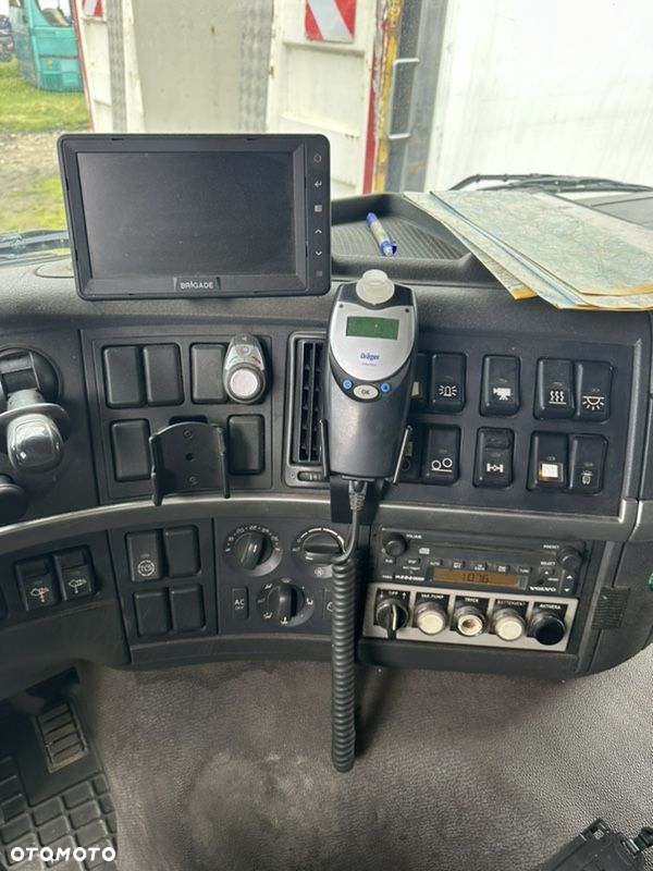 Volvo FM12 380 WUKO szambiarka + podajnik odsysacz do czyszczenia kanalizacji - 13