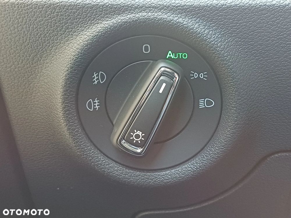 Skoda Kamiq 1.5 TSI Monte Carlo DSG - 17