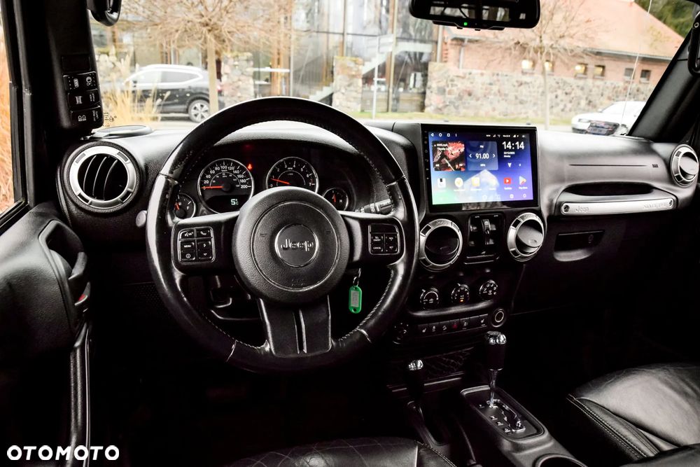 Jeep Wrangler 3.6 Unlim Sahara - 18