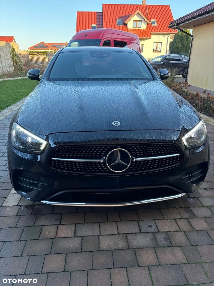 Mercedes-Benz Klasa E 220 d 4-Matic - 3