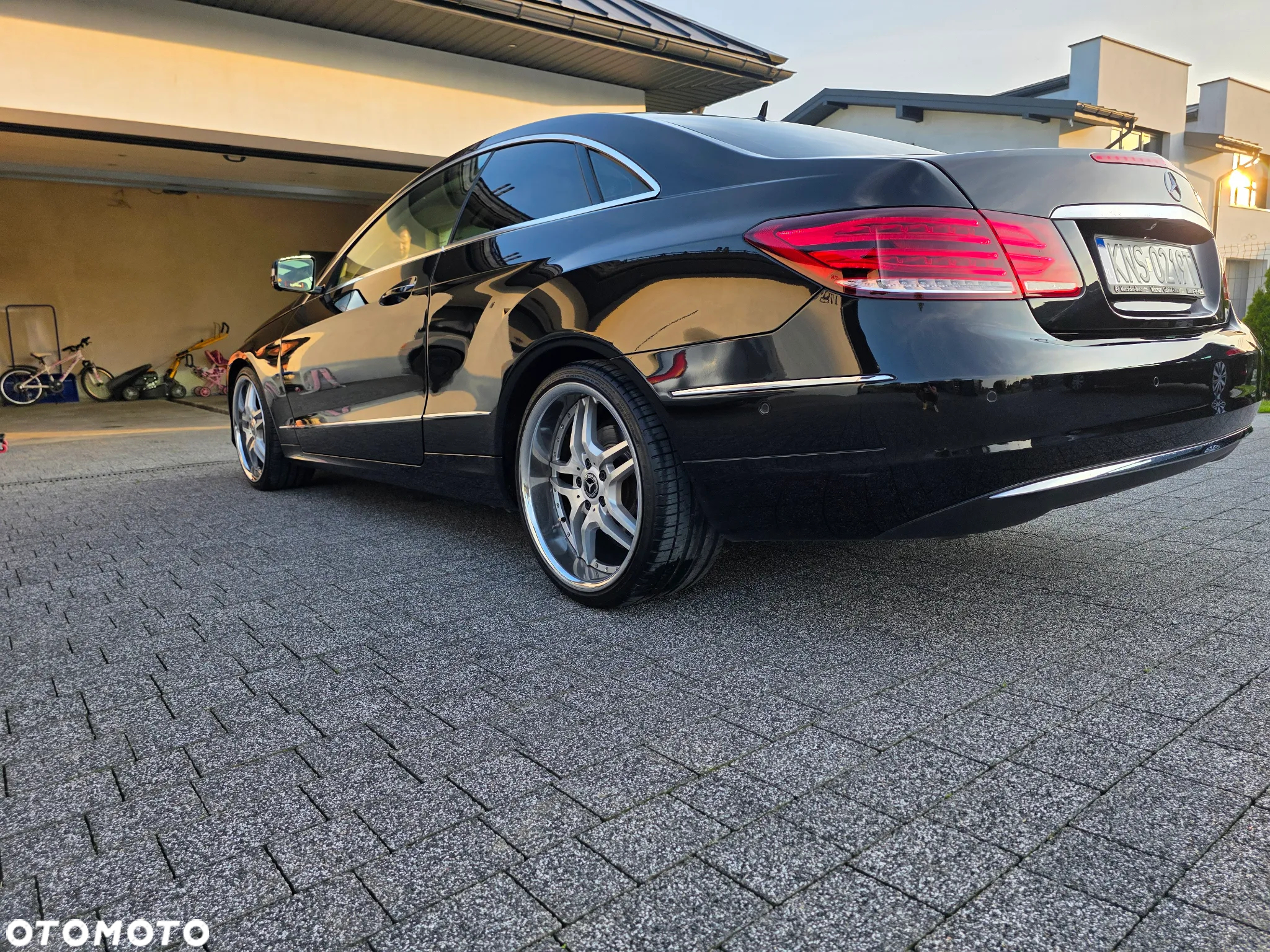 Mercedes-Benz Klasa E 250 - 23