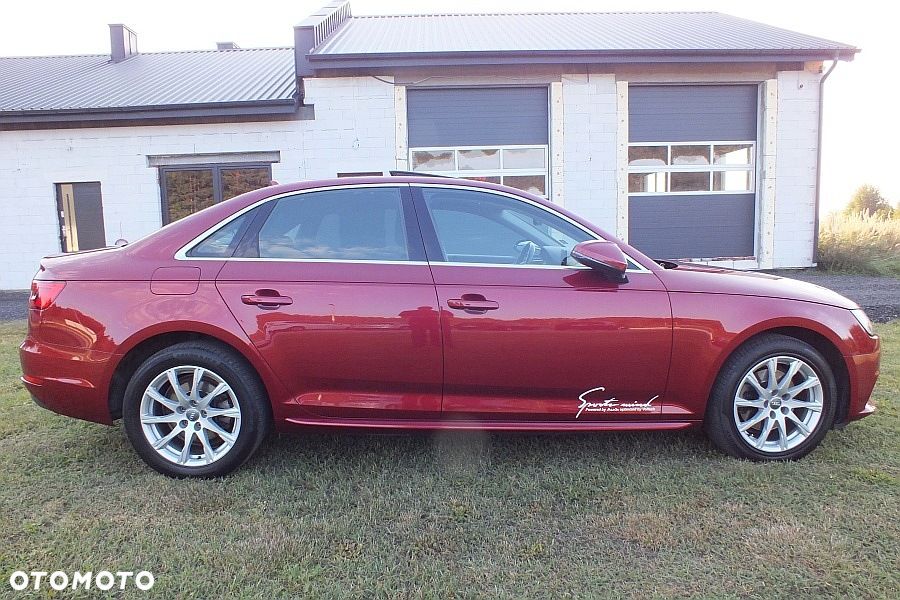 Audi A4 Limousine - 17