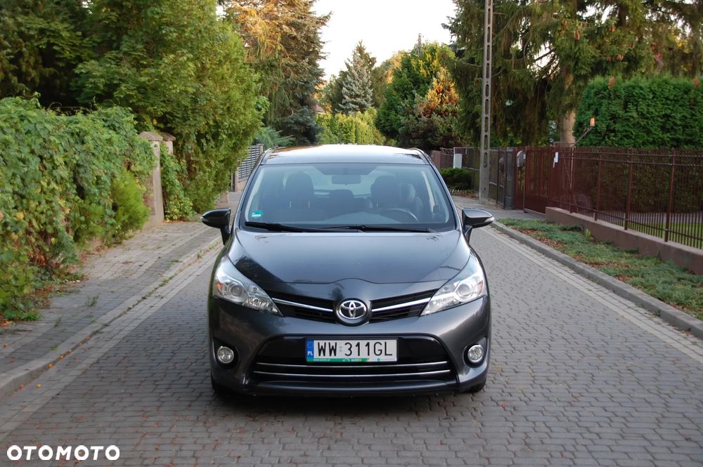 Toyota Verso 1.6 D-4D 5-Sitzer Start/Stop Skyview Edition - 1