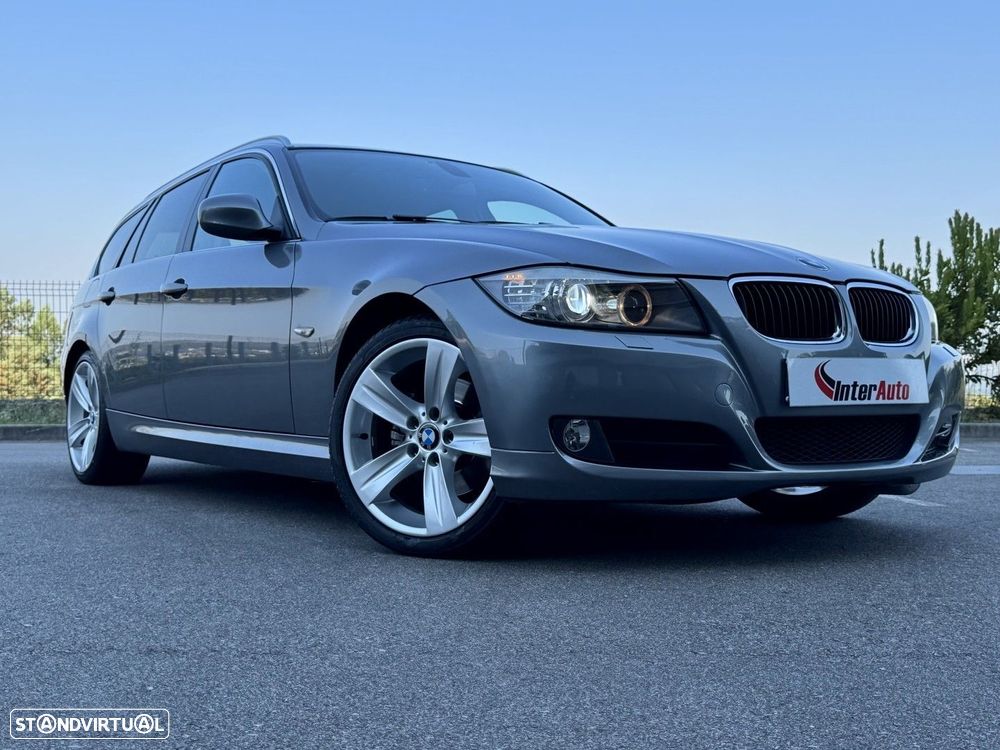 BMW 320 d Touring - 13