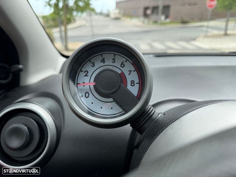 Toyota Aygo 1.0 + AC - 18