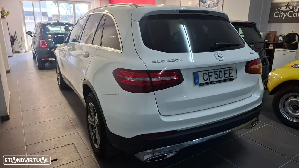 Mercedes-Benz GLC 220 - 6