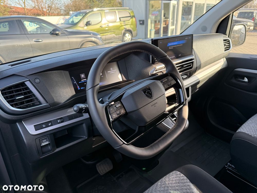 Peugeot Traveller 2.0 BlueHDi Long Business EAT8 - 11