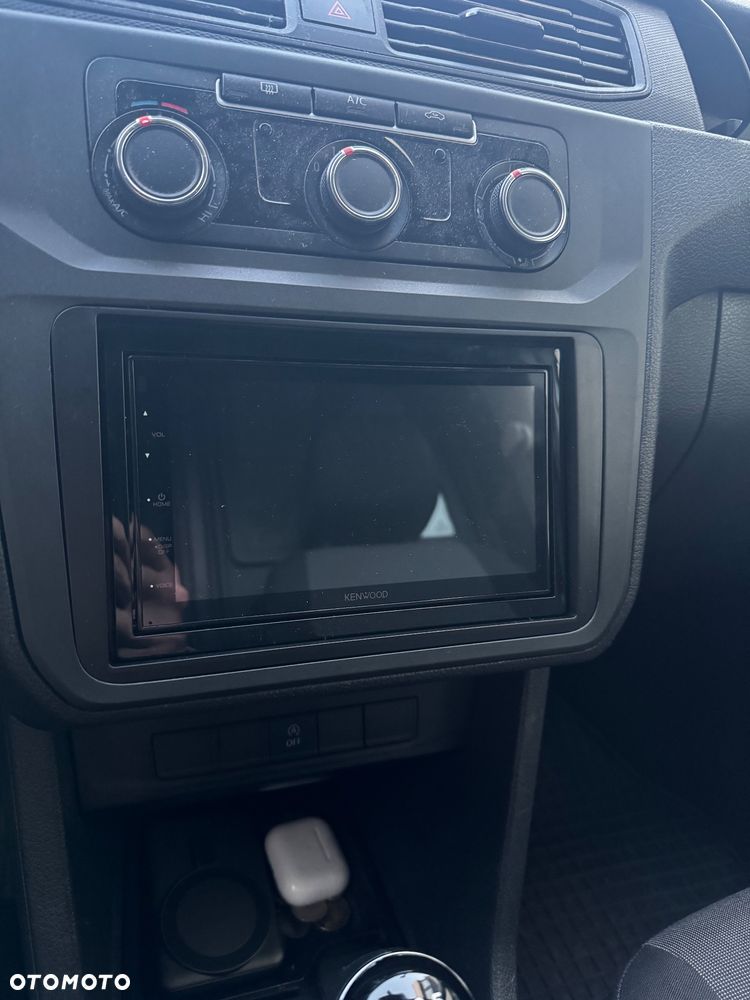 Volkswagen Caddy - 8