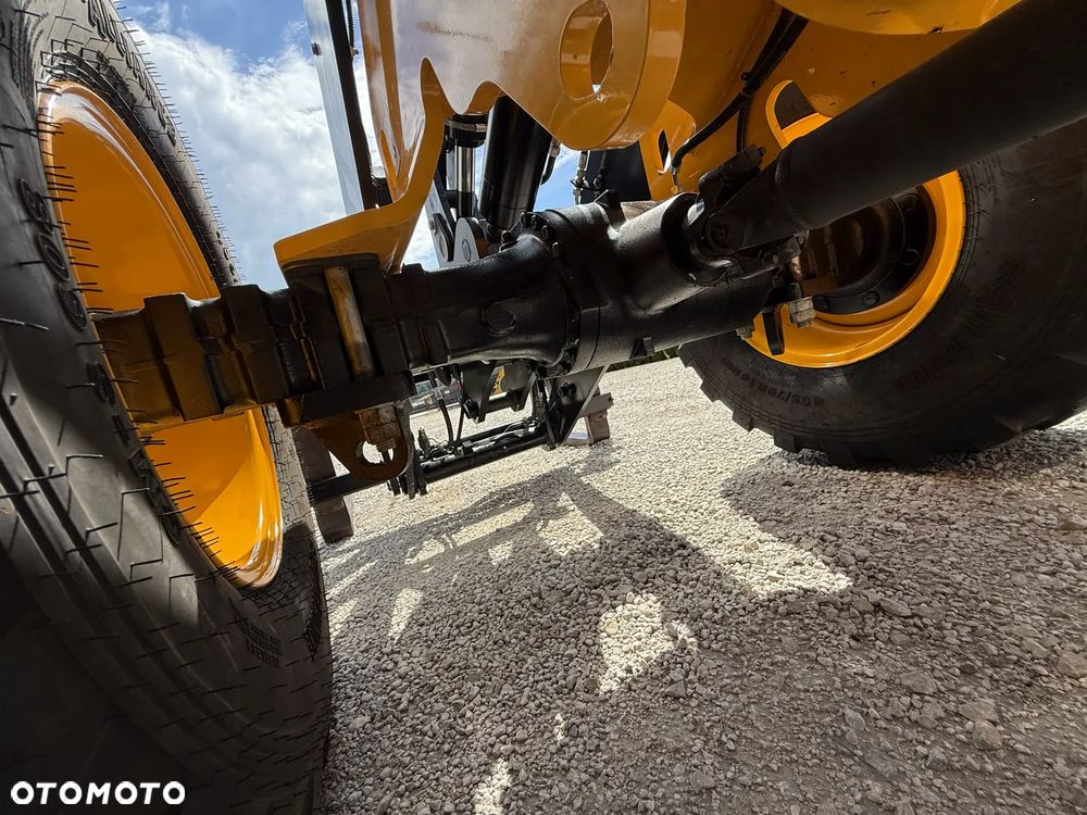 JCB 407 T4 / 2019 ROK / SILNIK 4-CYL BEZ DPF I ADBLUE / PIĘKNA / ORYGINAŁ / ZADBANA / SPROWADZONA Z NIEMIEC / MAŁE GABARYTY / SILNA / 406 408 409 60 70 M 506 509 - 21