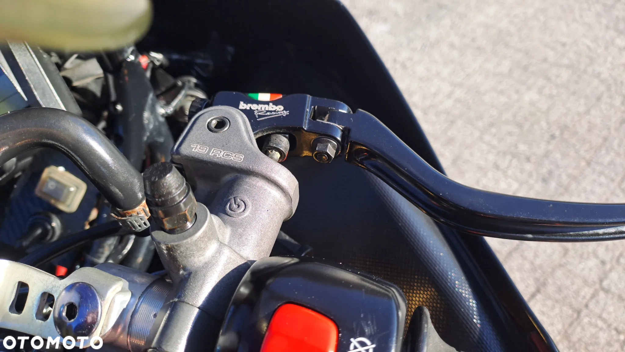 Suzuki GSX-R - 32