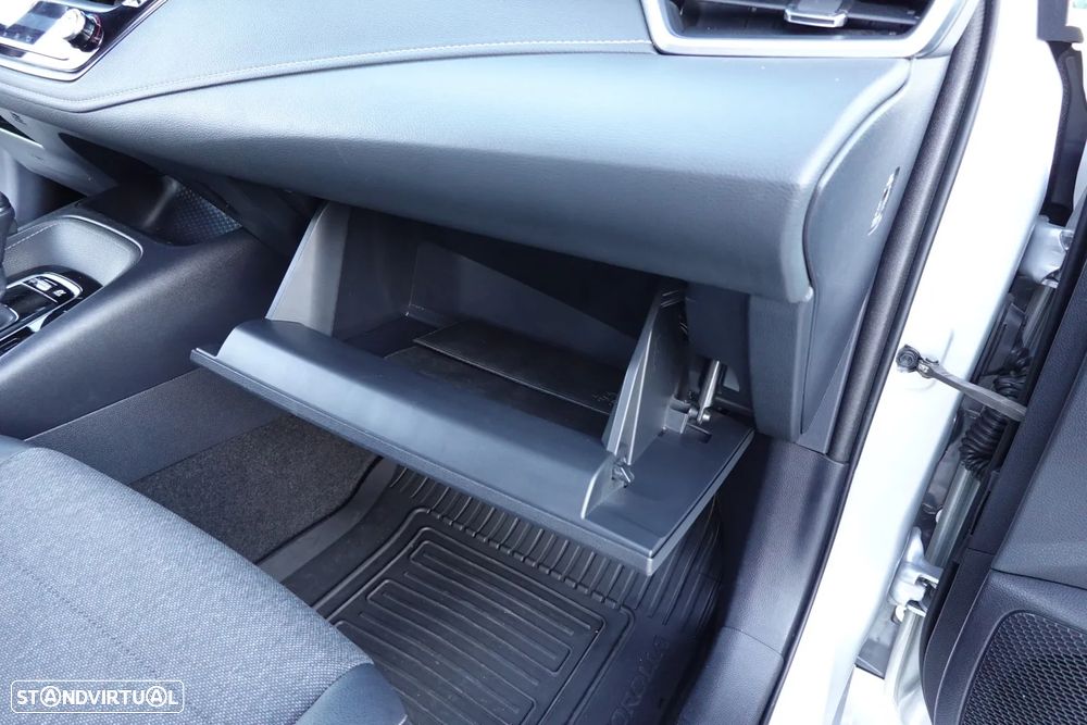 Toyota Corolla Touring Sports 1.8 Hybrid Comfort+P.Sport - 16