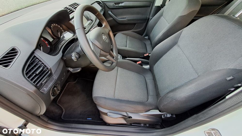 Skoda Fabia 1.0 MPI Cool Edition - 17