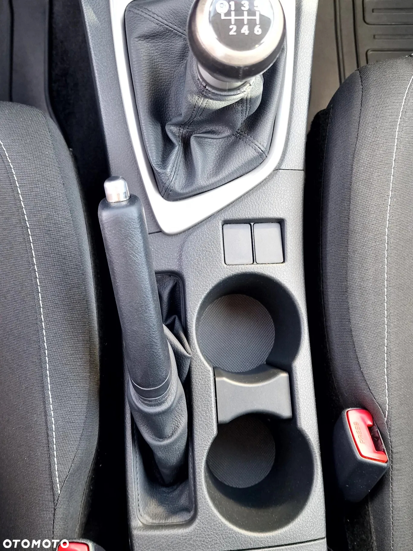 Toyota Auris 1.33 VVT-i Premium Comfort - 16