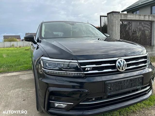 Volkswagen Tiguan - 8