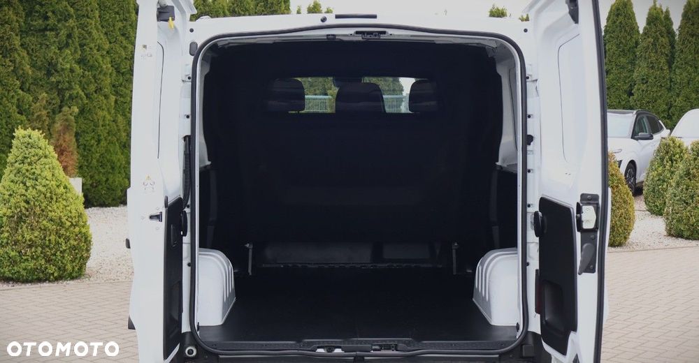 Renault Trafic - 8