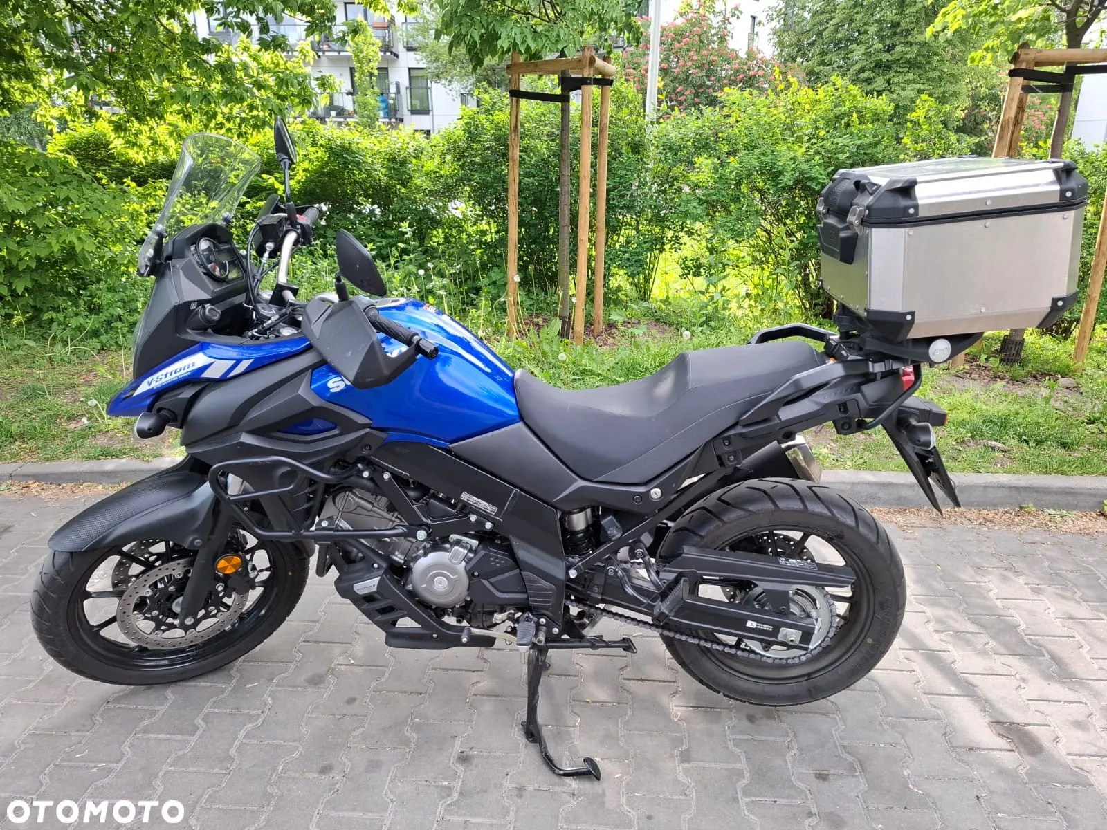 Suzuki V-STROM - 6