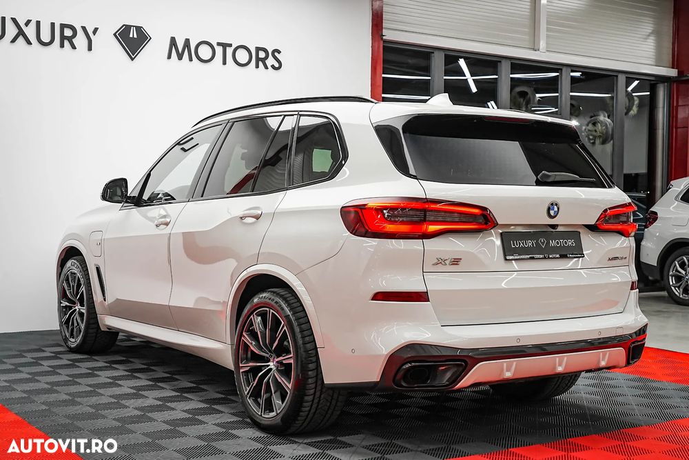 BMW X5 xDrive45e AT PHEV - 11