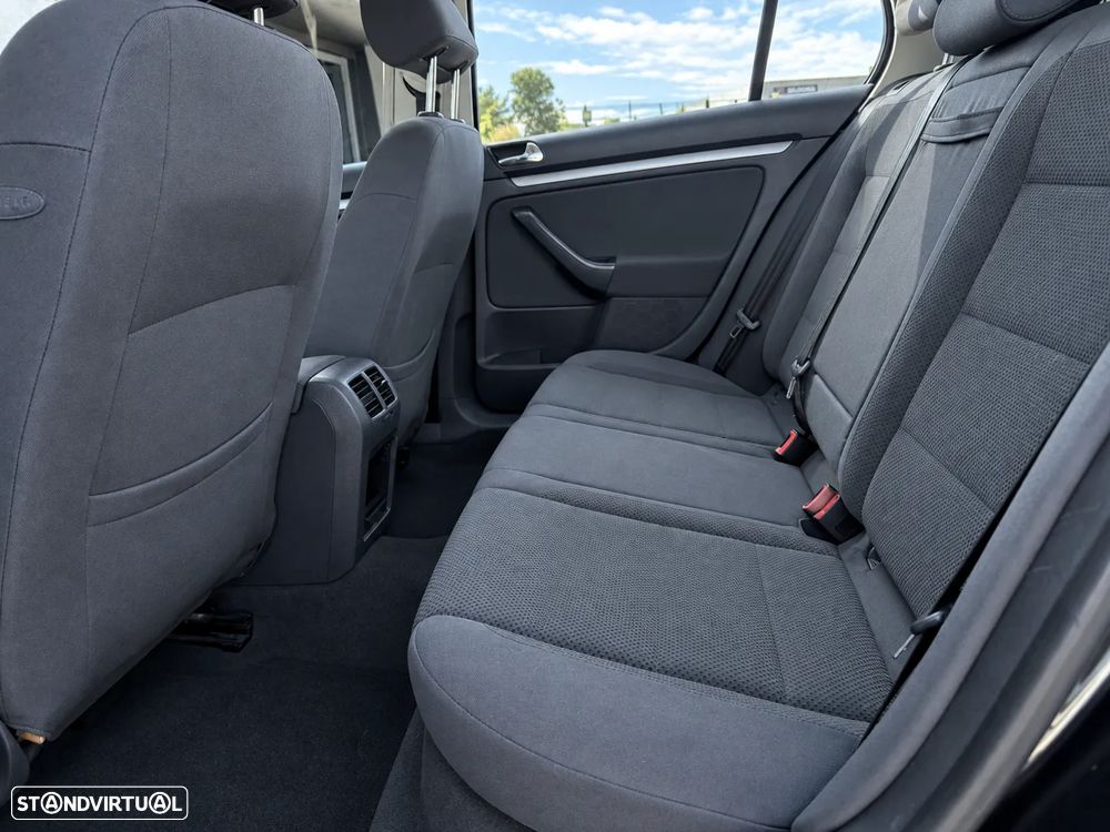 VW Golf 1.9 TDi 6V Confortline - 9