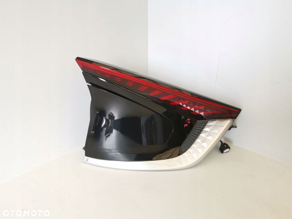 KIA EV6 LAMPA TYL TYLNA PRAWA KOMPLETNA IDEALNA ABP - 1