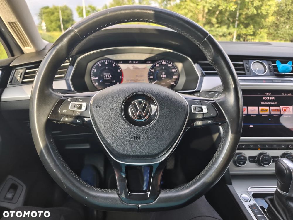 Volkswagen Passat 1.8 TSI BMT Comfortline DSG - 11