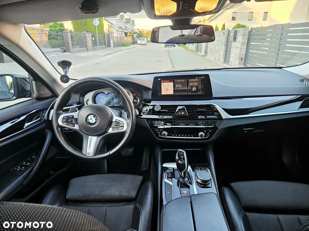 BMW Seria 5 520d Sport Line sport - 13