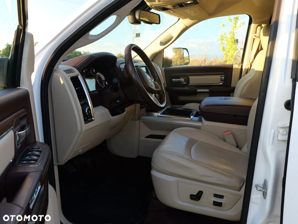RAM 1500 - 11