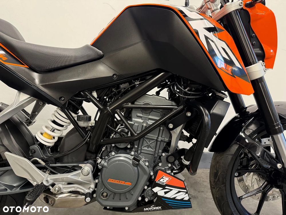 KTM Duke 125 - 14