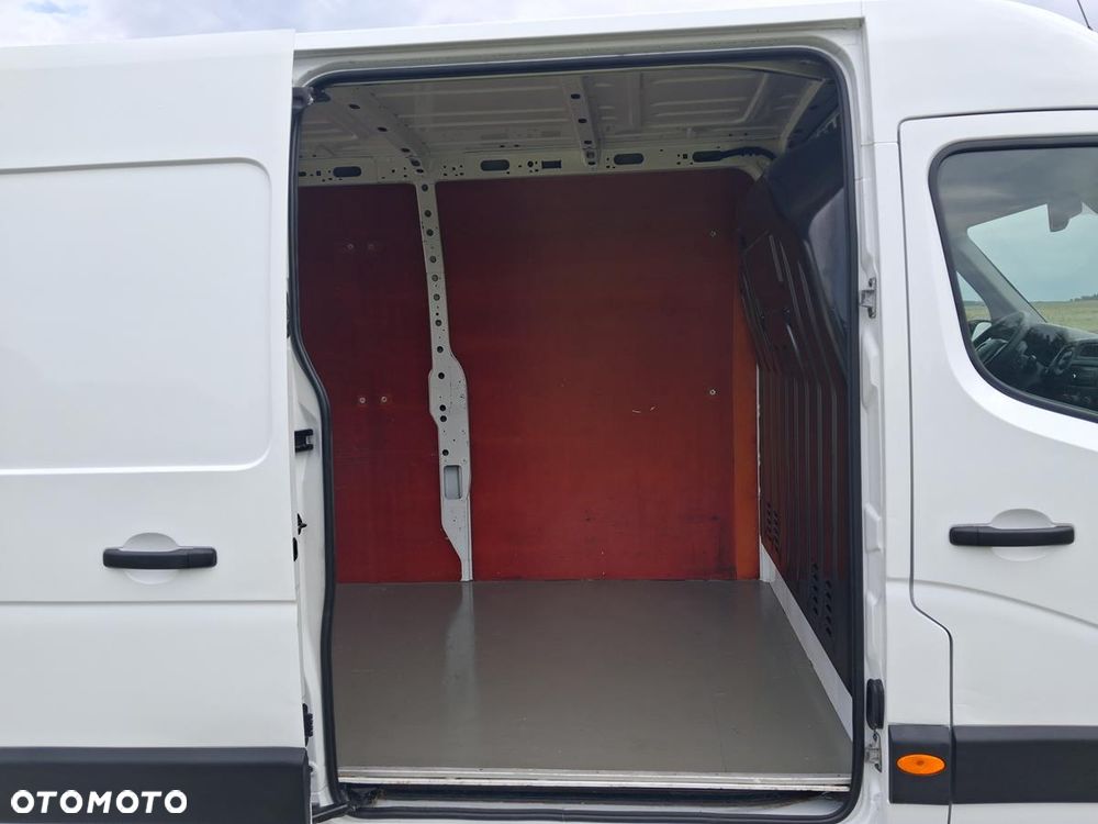 Opel Movano - 28
