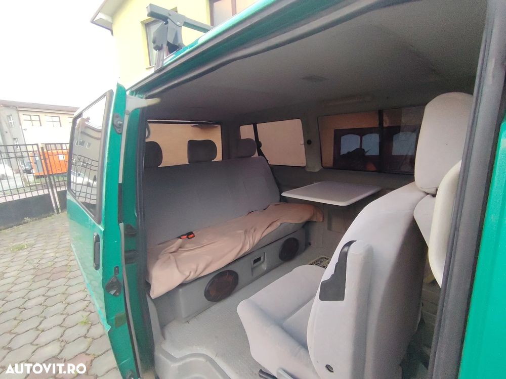 Volkswagen Multivan - 6