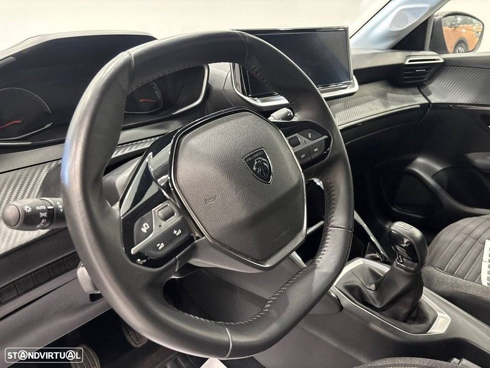 Peugeot 208 1.2 PureTech Active - 15