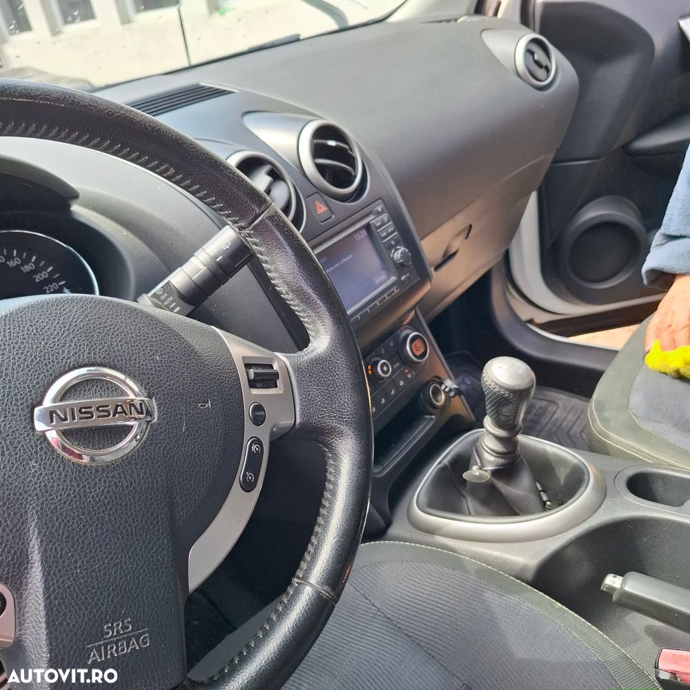 Nissan Qashqai - 4