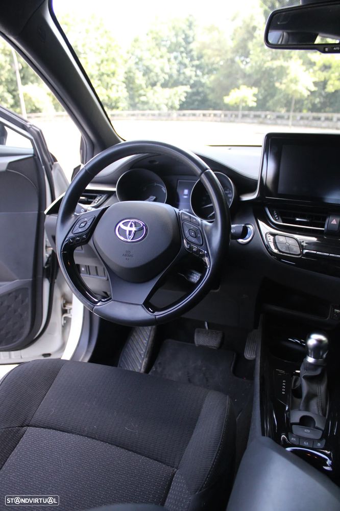 Toyota C-HR 1.8 Hybrid Comfort - 13
