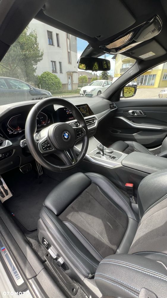 BMW Seria 3 320d xDrive M Sport - 15