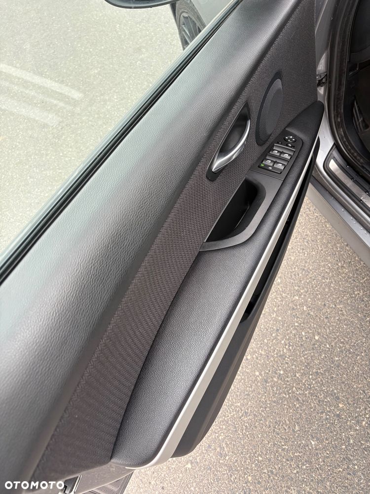 BMW Seria 3 - 29
