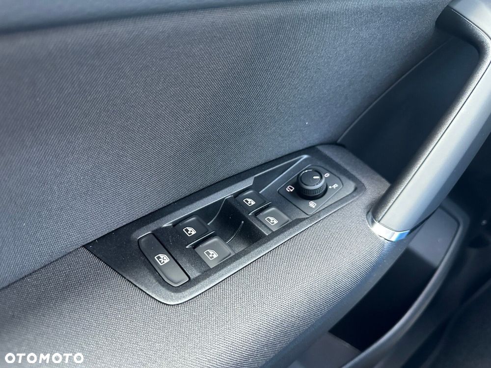 Volkswagen Touran 1.5 TSI EVO Comfortline Plus DSG - 23