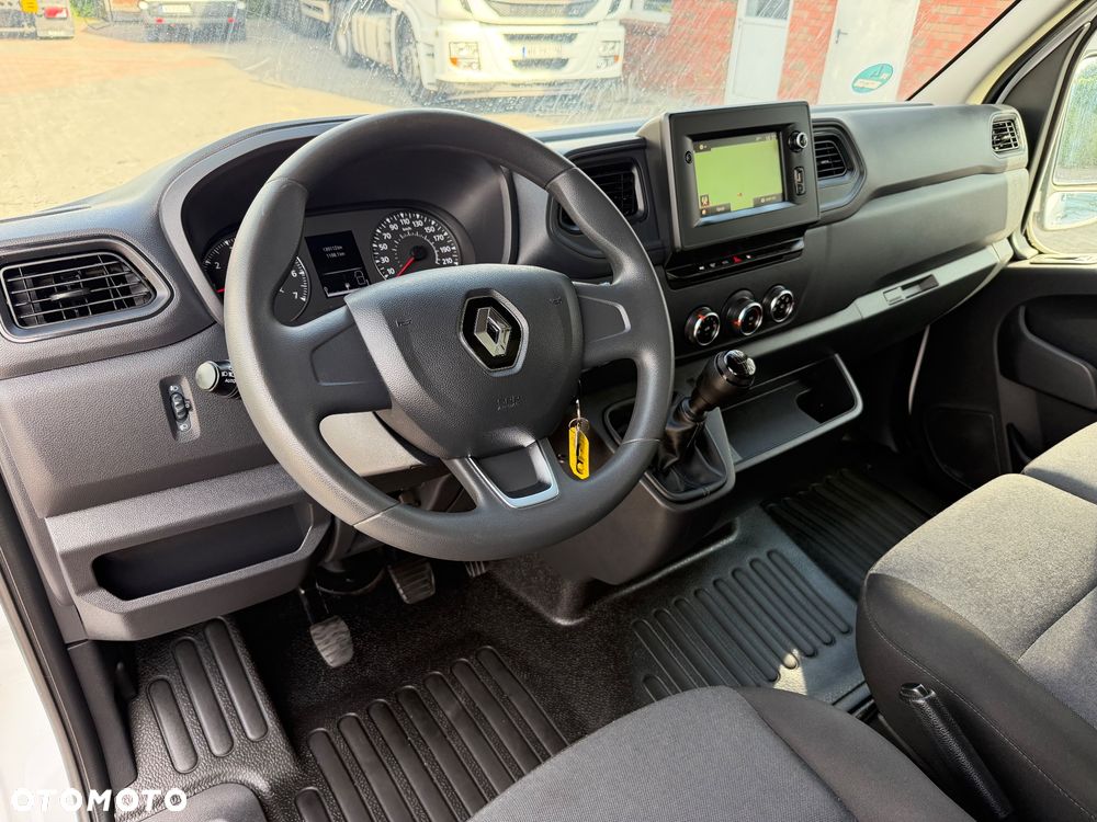 Renault Master - 22