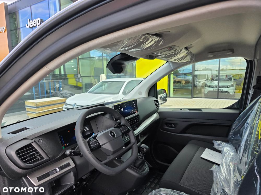 Opel Vivaro - 8